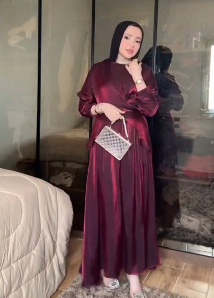 فستان لَمَعَة الأُفُق
